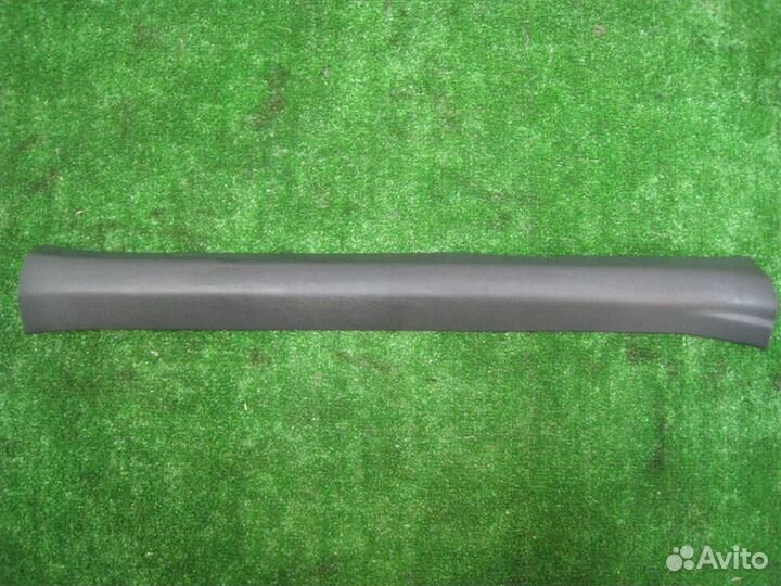 Накладка порога переднего левого внутри Toyota Ve