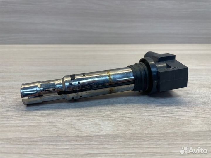 Катушка зажигания Volkswagen Polo