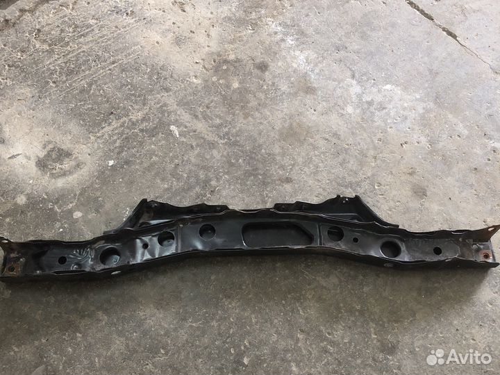 Панель передняя Toyota Corolla 180 верхняя