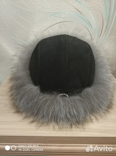 Шапка зимняя женская