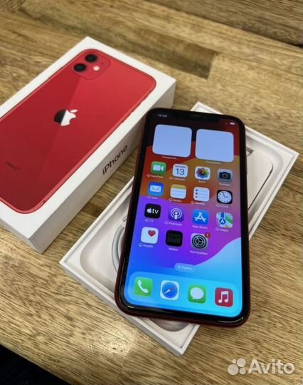 iPhone 11, 64 ГБ