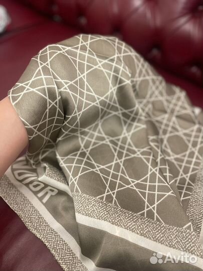 Шелковый платок