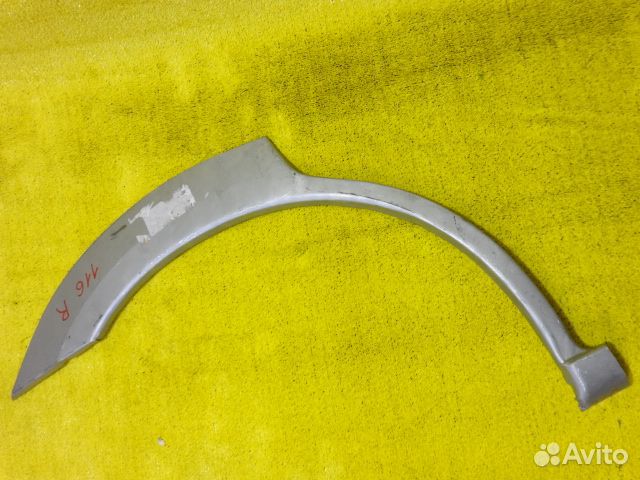 Арка задняя правая Mazda MPV 1999-2005 года