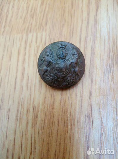 Пуговица старинная. Британия