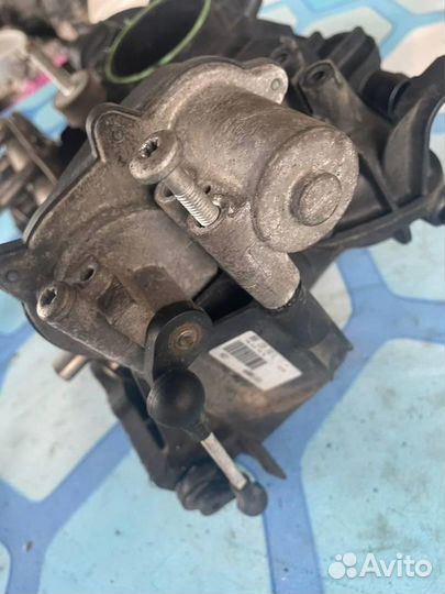 Коллектор впускной 06f133192C