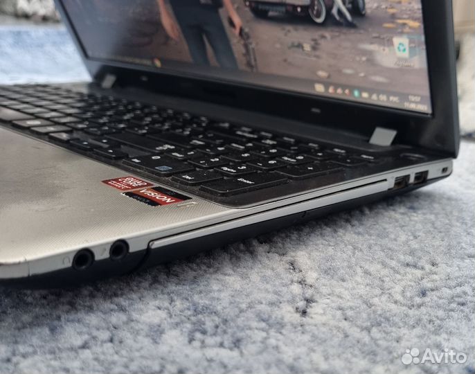 Мощный ноутбук Samsung 4-ядра/4-потока/ssd256