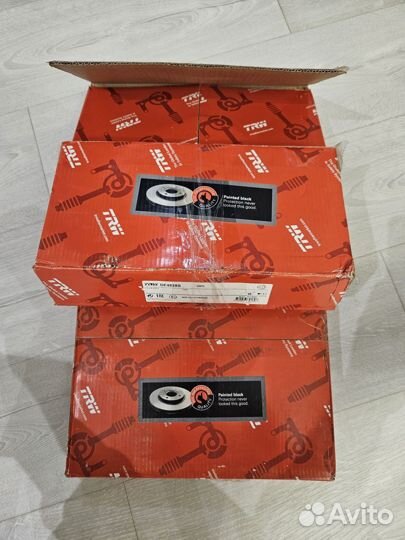 Тормозные диски Toyota Rav 4