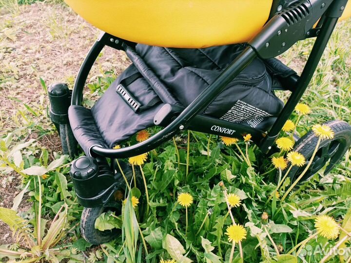 Коляска 3 в 1 Pituso Confort