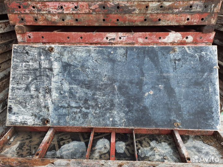 Опалубка Мелкощитовая Б/У в отличном состоянии