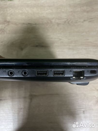 Ноутбук asus eee pc 1215n