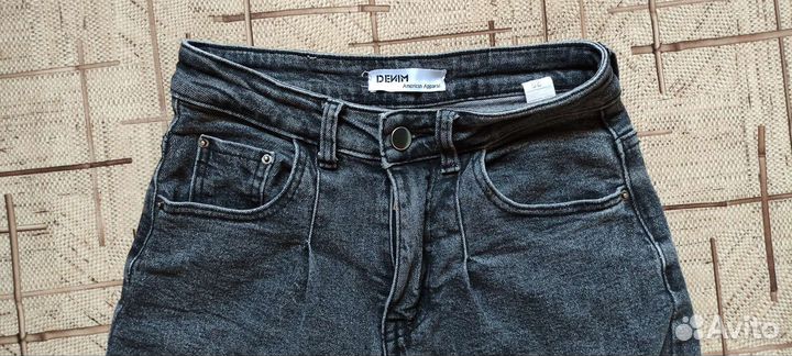Джинсы женские