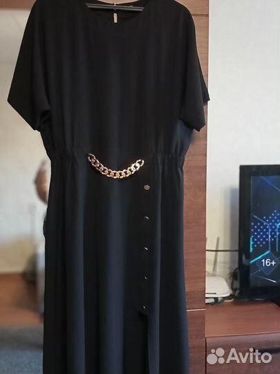 Платье нарядное, вечернее, р-р 60-62
