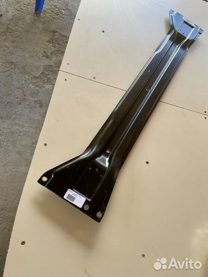 Кронштейн шторки люка Mercedes GL X166