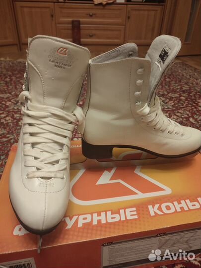 Коньки фигурные