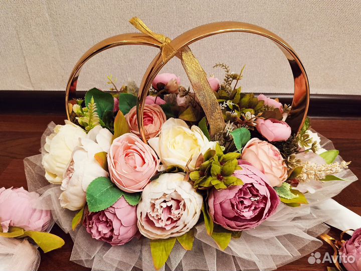 Кольца свадебные на машину