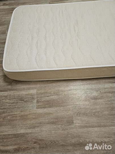 Продам матрас