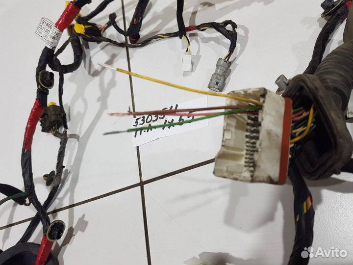 Электропроводка двери передней левой