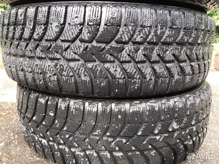 Bridgestone Ice Cruiser 5000 225/65 R17 102T