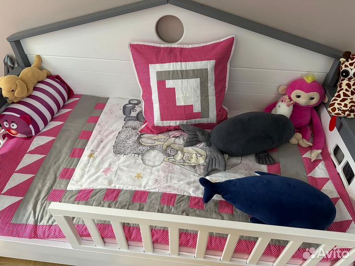 Покрывало, прихватки и т.д