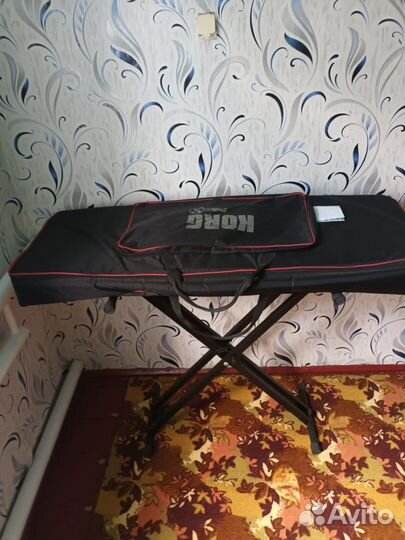 Синтезатор корг па3