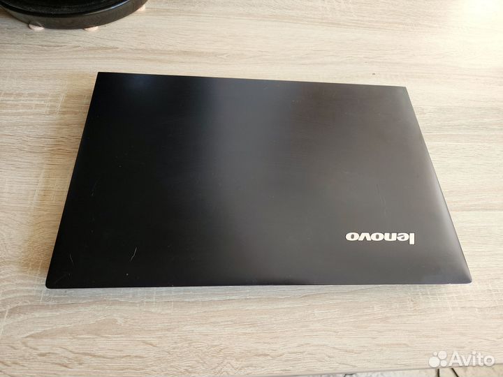 Lenovo B50-30, 4х ядерный, 8гб, 240SSD