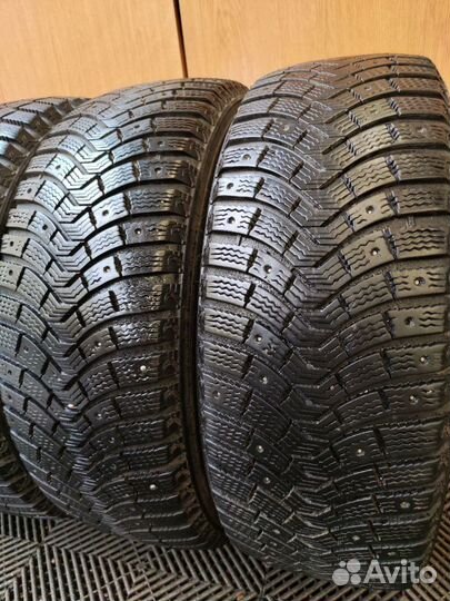 Michelin Latitude X-Ice North 225/65 R17 102T