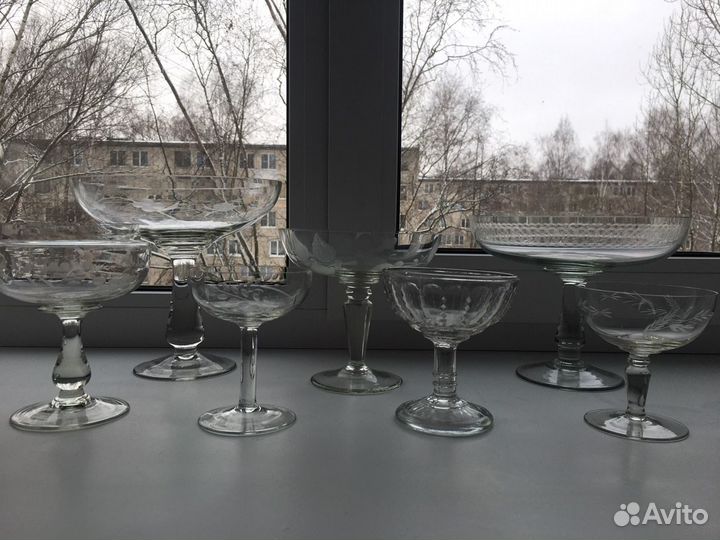 Вазы на ножке,креманки винтаж