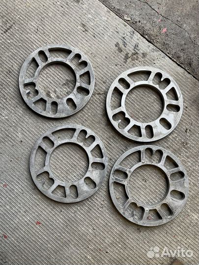 Проставк колесные универсальные 10мм