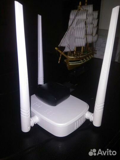 Роутер мощный универсальный ко всем операторам 4G