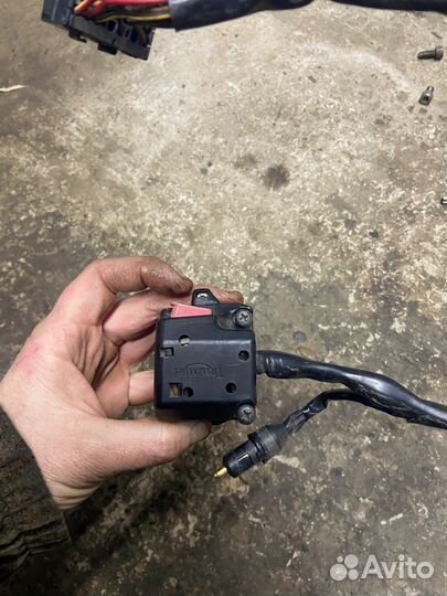 Левый пульт triumph daytona street triple 675