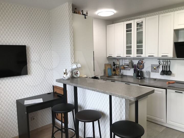 2-к. квартира, 57,3 м², 13/17 эт.