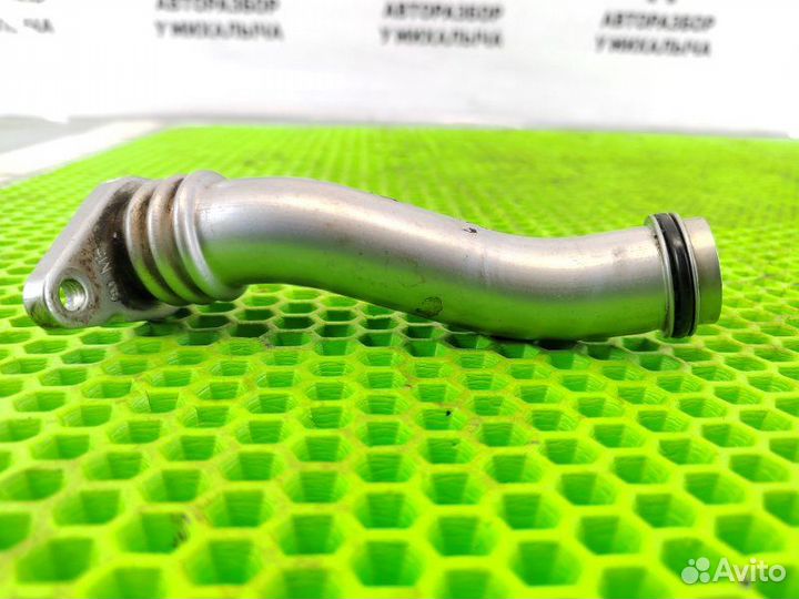 Патрубок системы охлаждения Opel Astra H A16XER