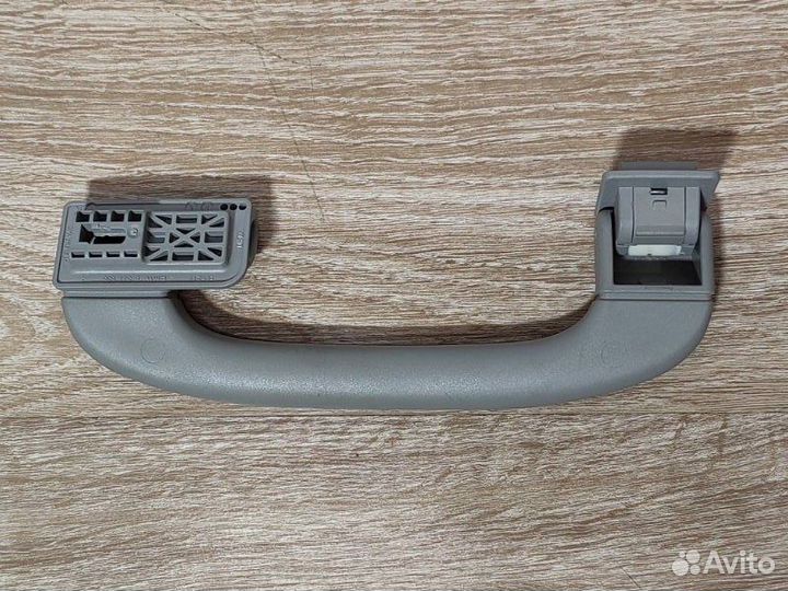 Ручка потолка задняя правая Bmw X5 E70 N52B30AF