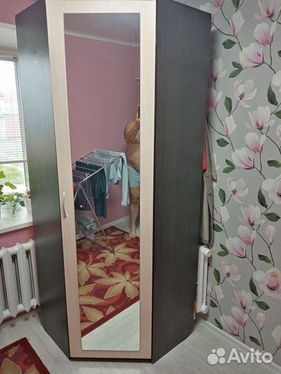 Угловой шкаф бу