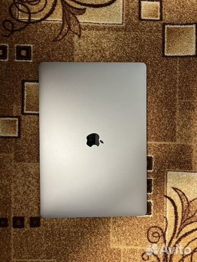 Apple MacBook Pro 15 2016