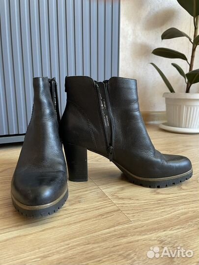 Ботильоны кожаные 40