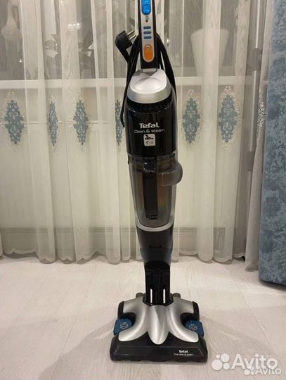 Паровой пылесос Tefal Clean & Steam VP7545RH