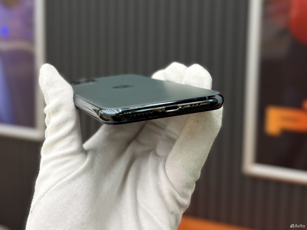 iPhone 11 Pro, 64 ГБ, SIM + eSIM