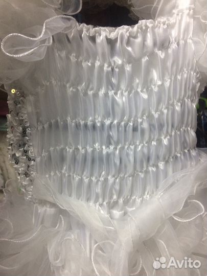 Красивое праздничное платье