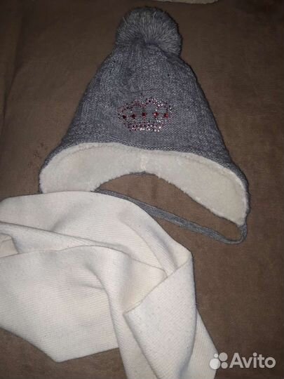 Зимние шапки, варежки, шарф для девочки пакетом