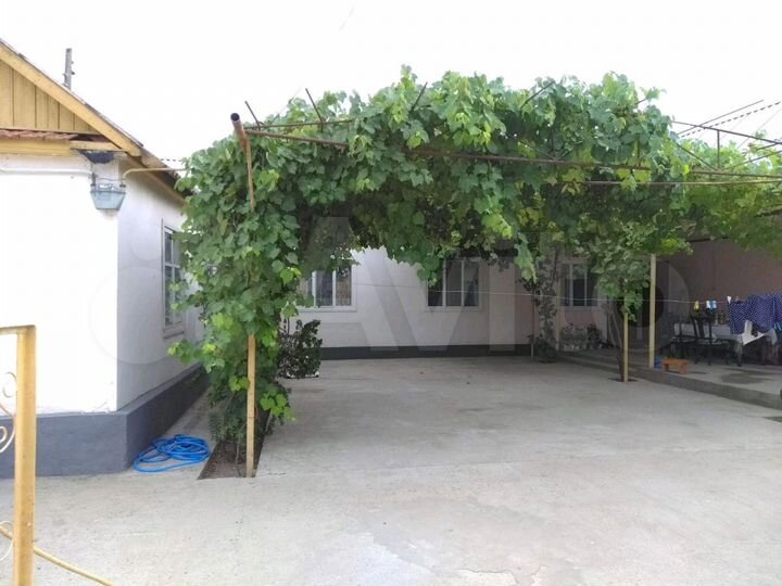 Дом 200 м² на участке 15 сот.