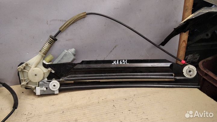 Стеклоподъемник передний правый BMW X5 E53 2001