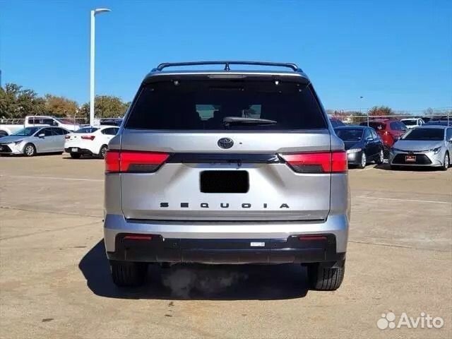 Toyota Sequoia 3.5 AT, 2024, 30 км