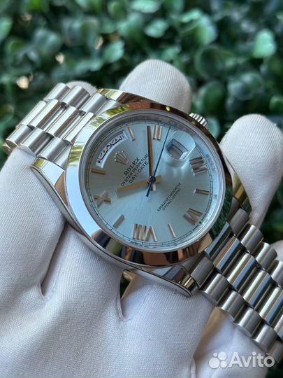 Часы Rolex Day-Date 228206