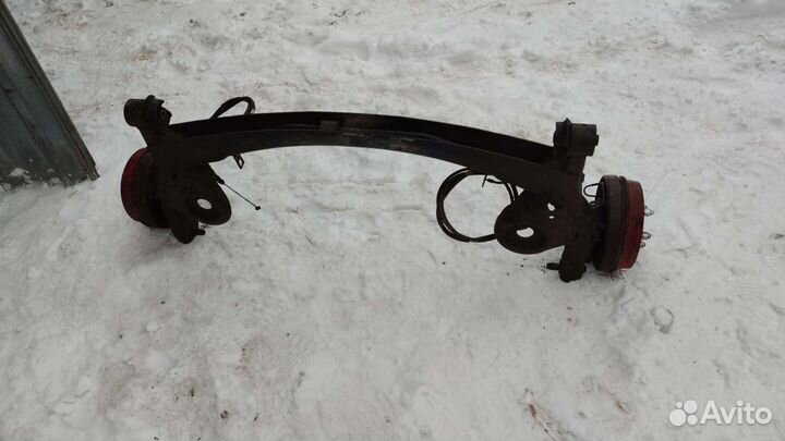 Задняя балка zrr70 noah voxy 2008