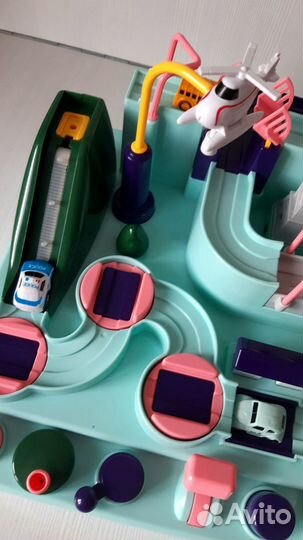 Автотрек с кнопками управления