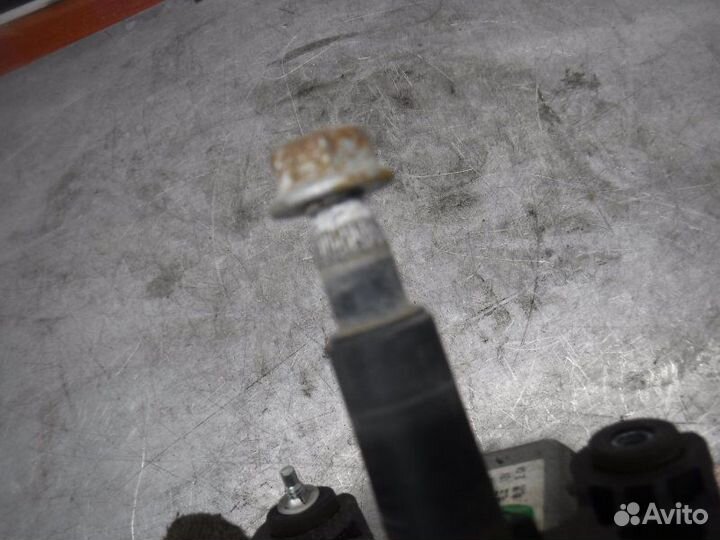 Мотор стеклоочистителя задний Opel Mokka F18D4