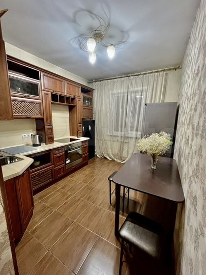 2-к. квартира, 70 м², 13/16 эт.