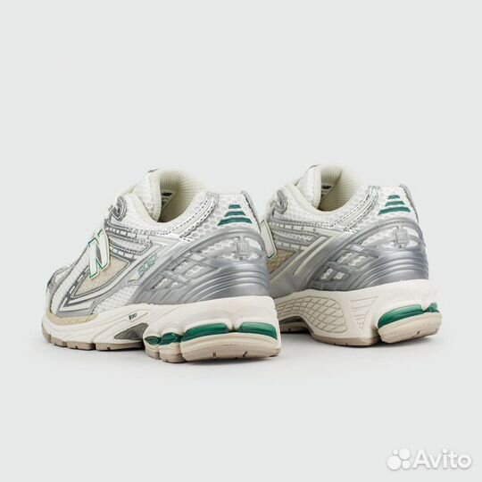 Кроссовки New Balance 1906R White Silver (арт. 255