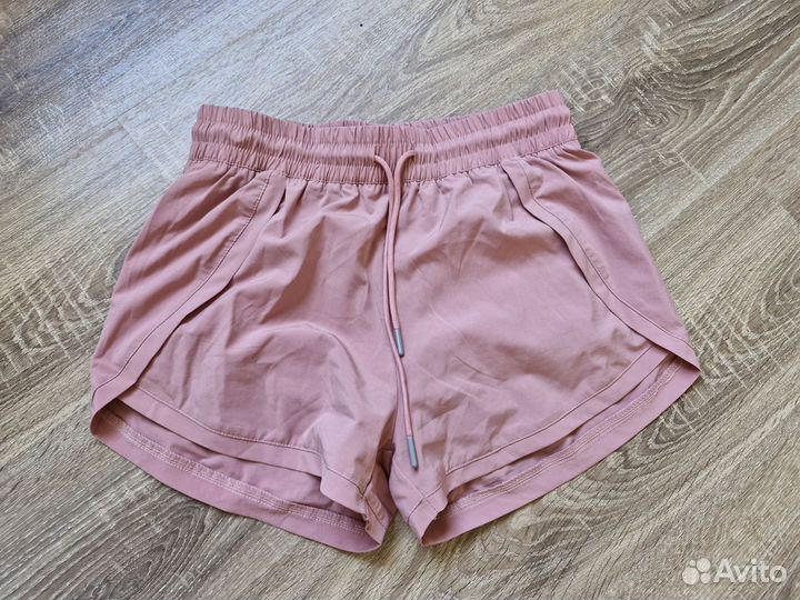Шорты спортивные женские s